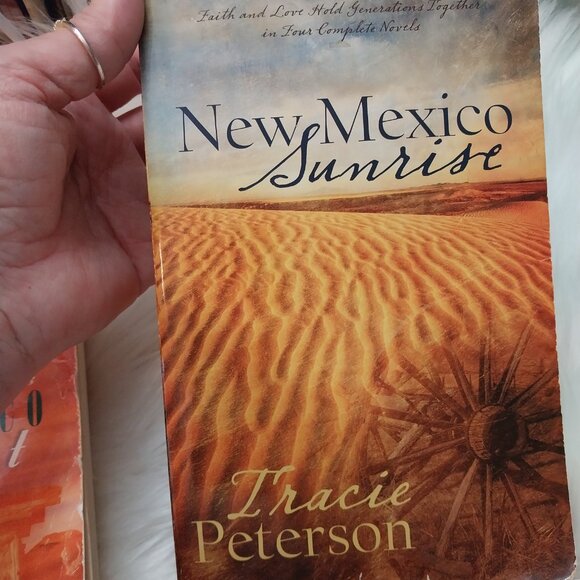 3731 Tracie Peterson 3 Book Set. New Mexico Sunrise, New Mexico Sunset, - Picture 3 of 4